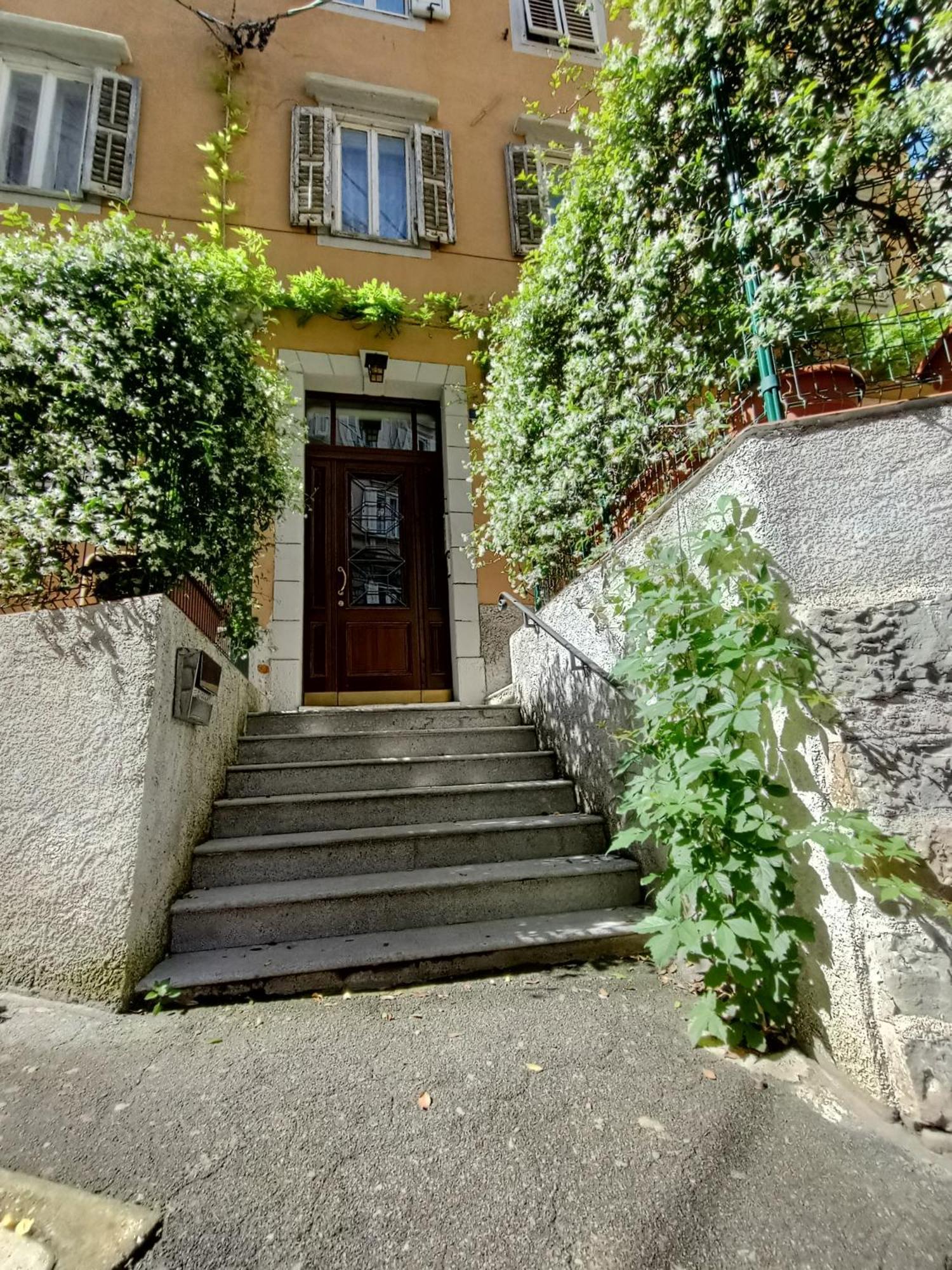 Cavana Cosy Apartment With Garden Near The Sea Trieste Exterior photo